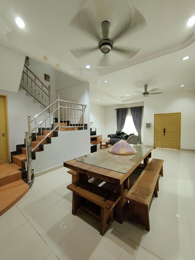 Homestay Roma Suite Kuala Terengganu Eksteriør billede
